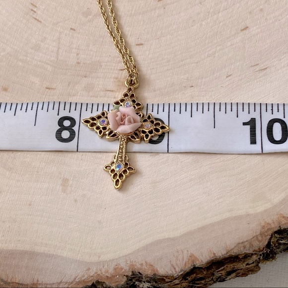 Vintage- ‘70s Gilt Filigree Cross w/ Porcelain Bisque Rose Necklace - Picture 9 of 10